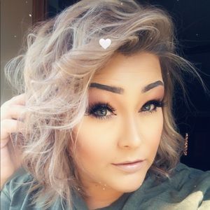 Meet Your Posher, Christa!